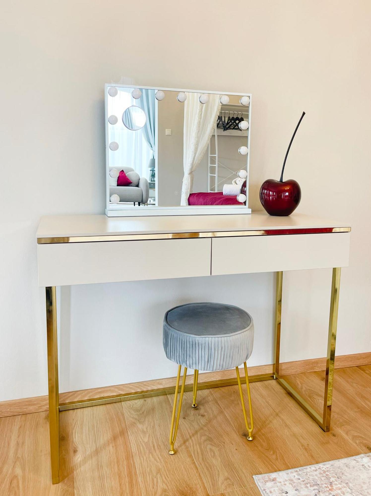 Liebelei Miesbach - Boutique-Apartment Mit Terrasse Im Zentrum Eksteriør bilde